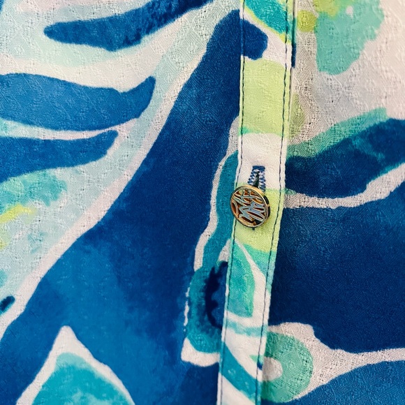 LILLY PULITZER ELSA BUTTON FRONT BECKON PALM PASSAGE BLOUSE TOP SIZE MEDIUM - Picture 8 of 9